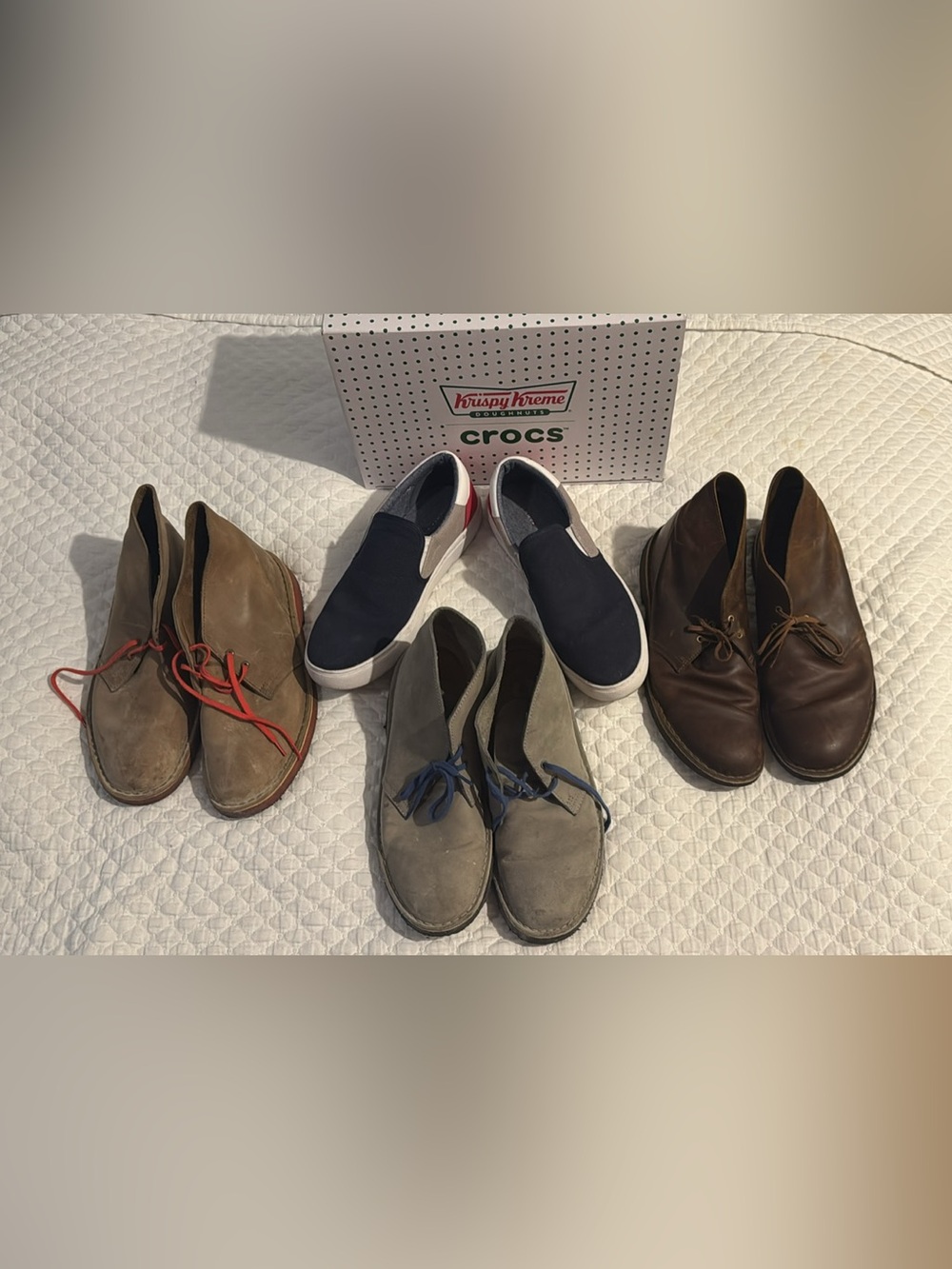 CROCS Men's Navy & White Slip-On Sneakers bundle